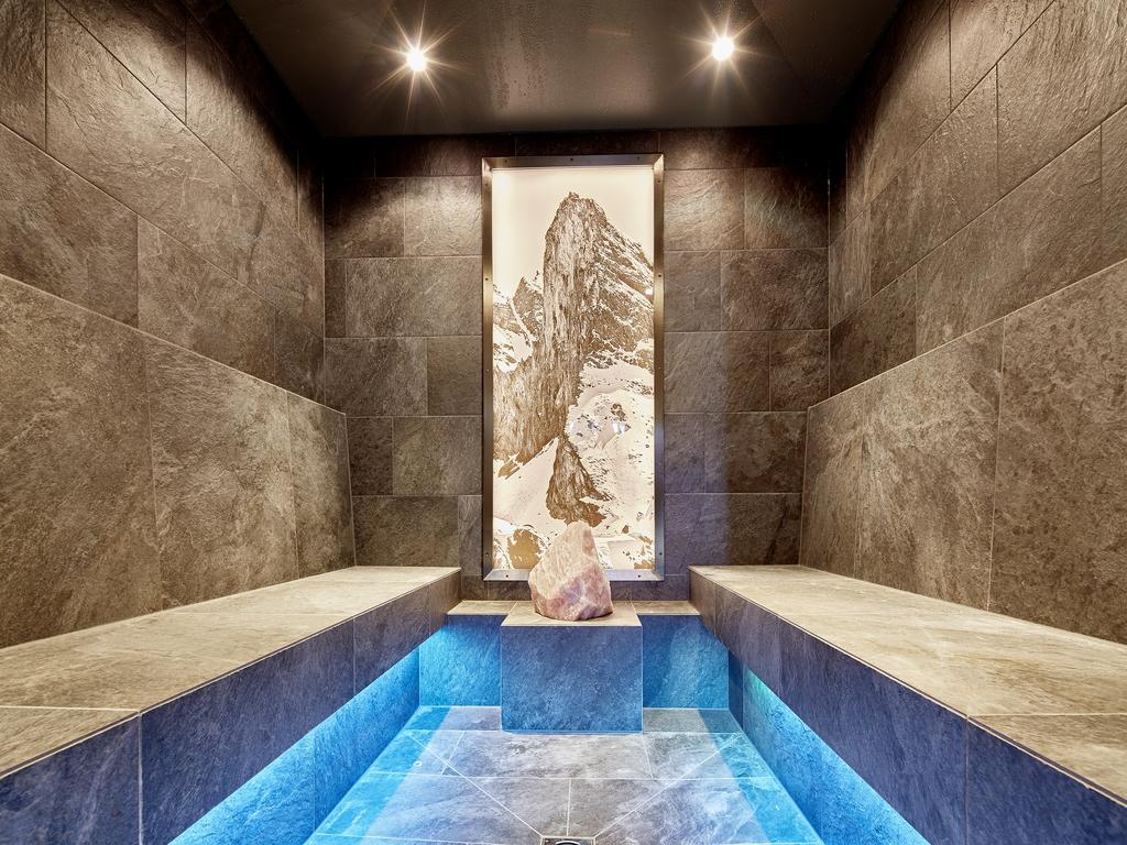 Hotel Berghof Crystal Spa & Sports Tux Ngoại thất bức ảnh