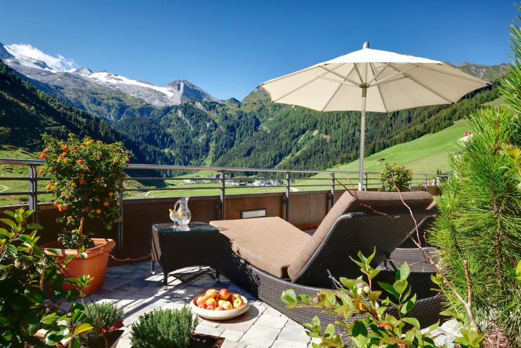 Hotel Berghof Crystal Spa & Sports Tux Ngoại thất bức ảnh